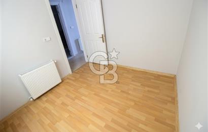 Gaziemir Gazi Mah.de Belediye Sokağı 3+1 Arakat Kiralık Daire