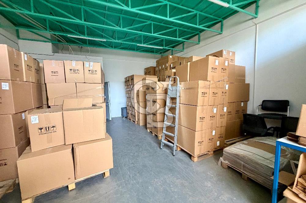 Balatçi da 135 m2 kiralık depo 