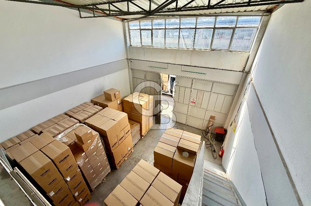 Balatçi da 135 m2 kiralık depo 