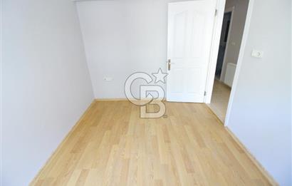 Gaziemir Gazi Mah.de Belediye Sokağı 3+1 Arakat Kiralık Daire