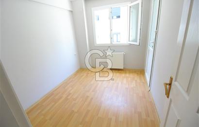 Gaziemir Gazi Mah.de Belediye Sokağı 3+1 Arakat Kiralık Daire