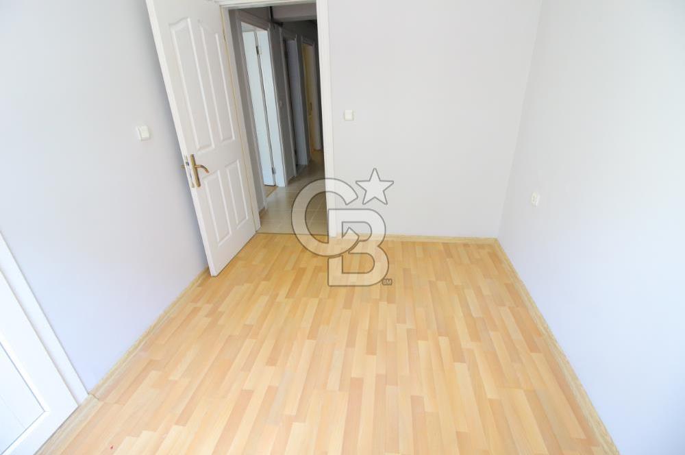 Gaziemir Gazi Mah.de Belediye Sokağı 3+1 Arakat Kiralık Daire