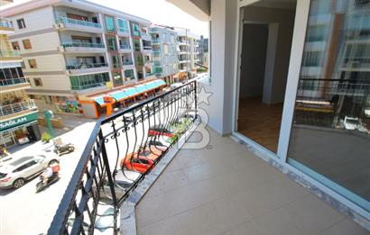 Gaziemir Gazi Mah.de Belediye Sokağı 3+1 Arakat Kiralık Daire