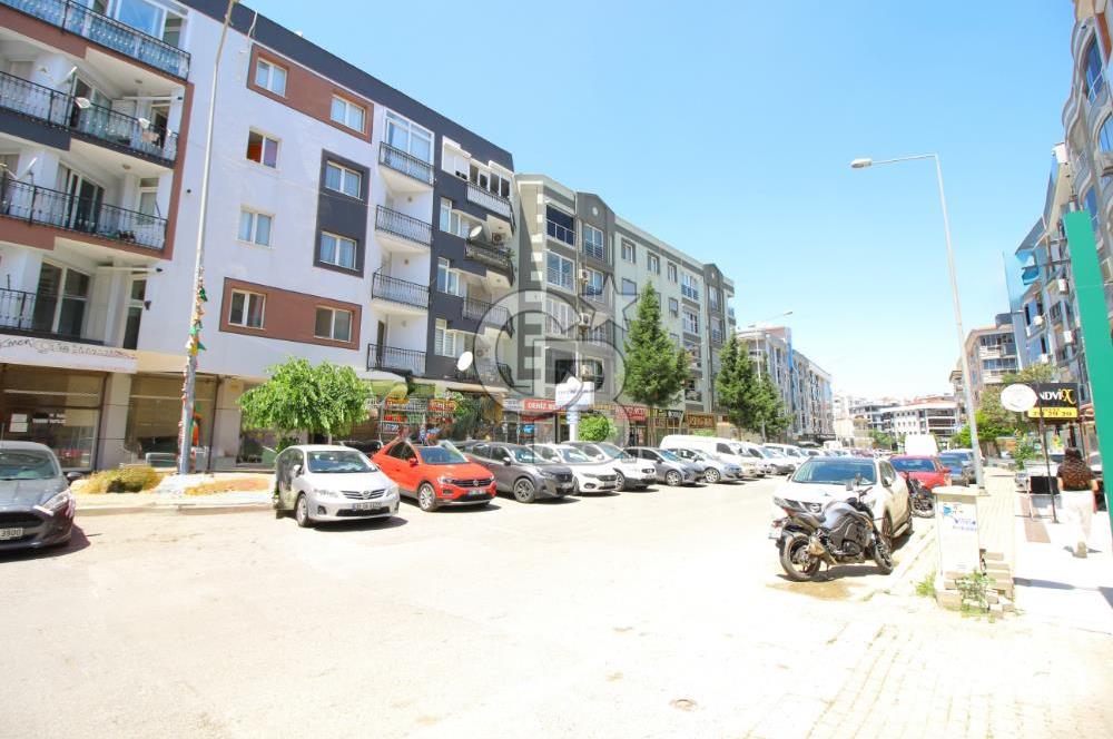 Gaziemir Gazi Mah.de Belediye Sokağı 3+1 Arakat Kiralık Daire