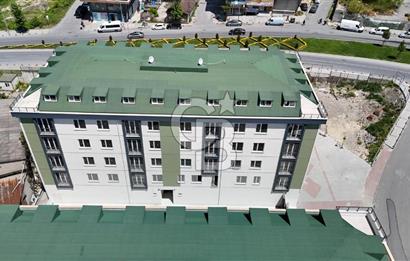 SATILIK, ARNAVUTKÖY MERKEZDE AVLU ALIŞ VERİŞ MERKEZİNE ÇOK YAKIN