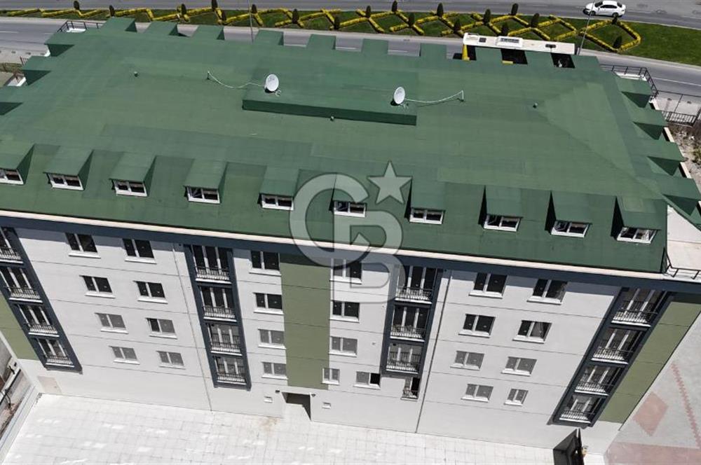 SATILIK, ARNAVUTKÖY MERKEZDE AVLU ALIŞ VERİŞ MERKEZİNE ÇOK YAKIN
