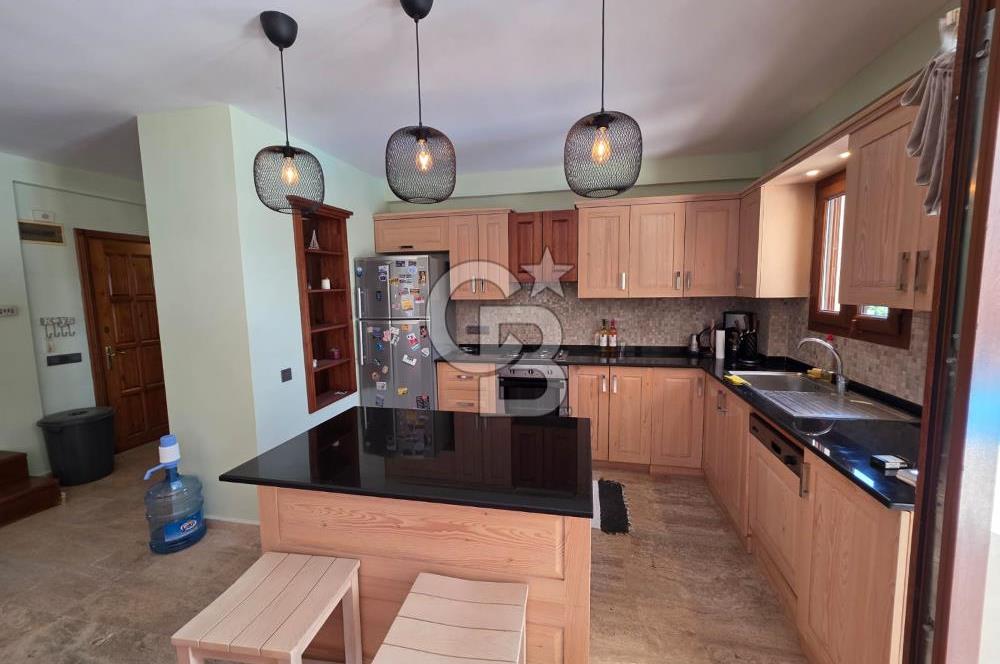 CB GİZ'DEN Kalkan'da Satılık manzaralı lüks villa (425 m2 arsa)