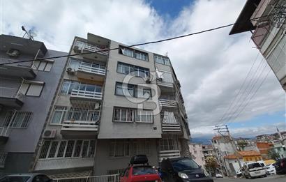 Eşrefpaşa Tınaztepe Mahallesinde satılık 3+1 daire 
