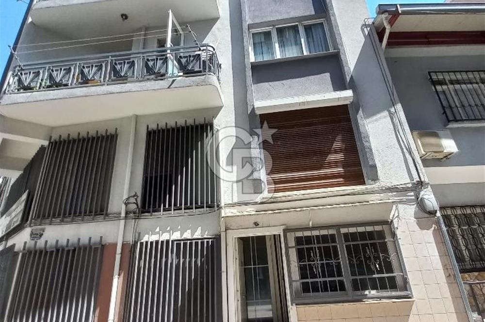 Karabağlar Bahçelievler de satılık dubleks 2+1 daire 