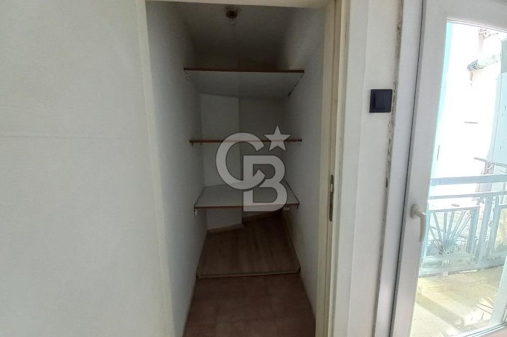 Karabağlar Bahçelievler de satılık dubleks 2+1 daire 
