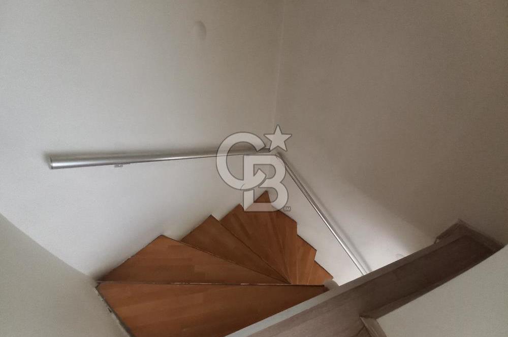 Karabağlar Bahçelievler de satılık dubleks 2+1 daire 