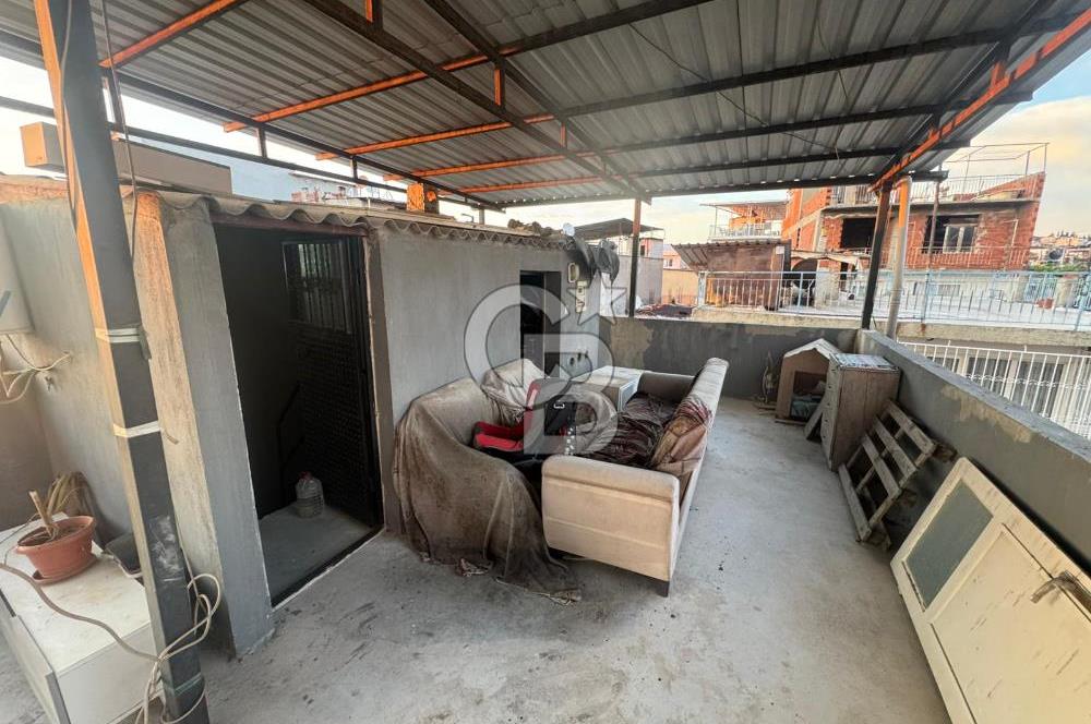 Eşrefpaşa duatepe Mahallesinde satılık 3 katlı Müstakil ev 
