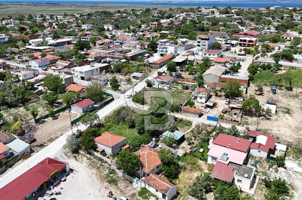 ÇANAKKALE KUMKALE KÖYÜNDE KÖY İÇİ İMARLI SATILIK ARSA
