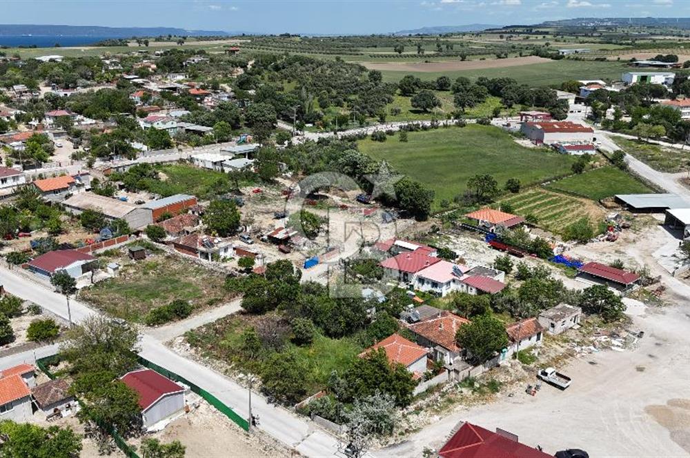 ÇANAKKALE KUMKALE KÖYÜNDE KÖY İÇİ İMARLI SATILIK ARSA