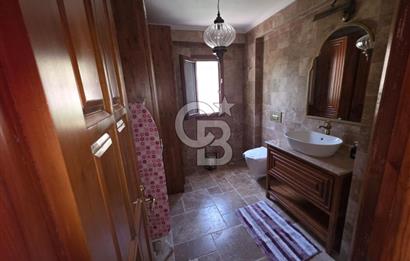 CB GİZ'DEN Kalkan'da Satılık manzaralı lüks villa (425 m2 arsa)