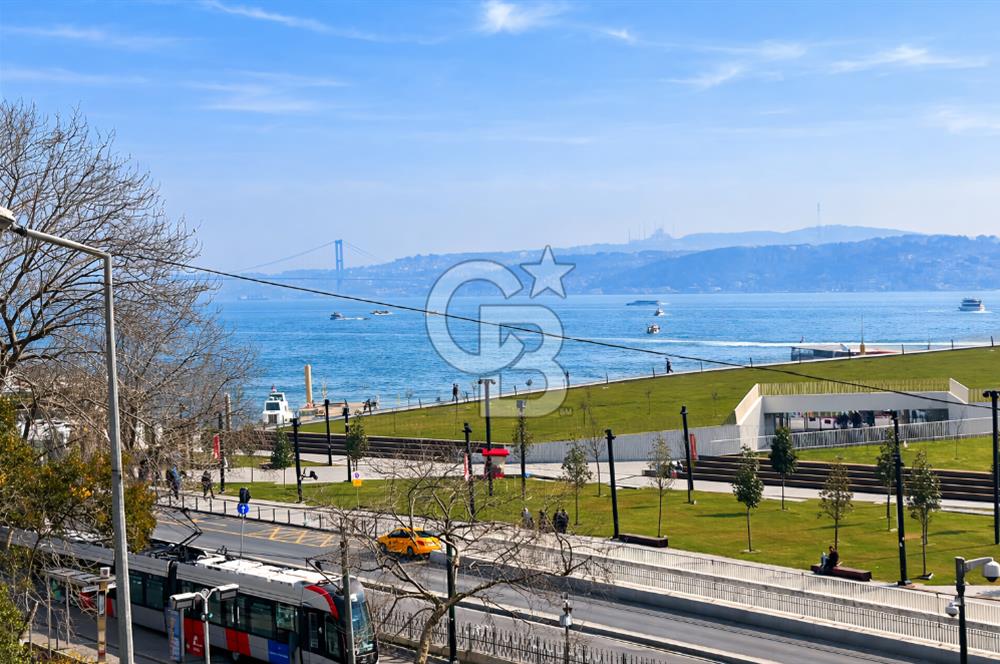 KABATAŞ, SETÜSTÜ'NDE DENİZ MANZARALI OFİS DAİRESİ