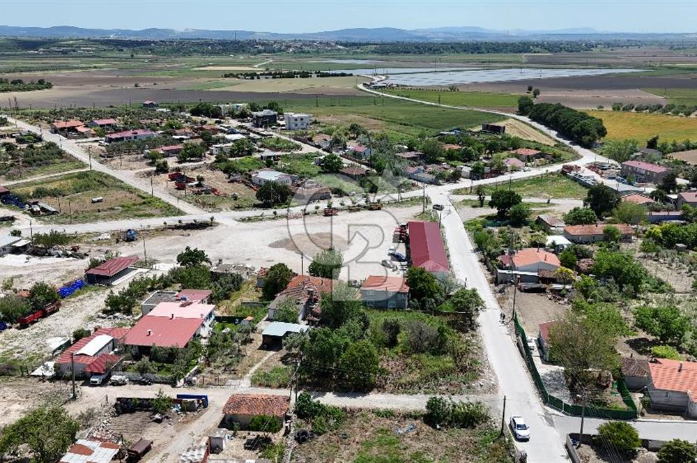 ÇANAKKALE KUMKALE KÖYÜNDE KÖY İÇİ İMARLI SATILIK ARSA
