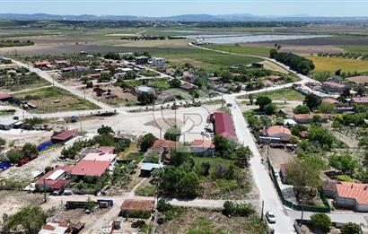 ÇANAKKALE KUMKALE KÖYÜNDE KÖY İÇİ İMARLI SATILIK ARSA