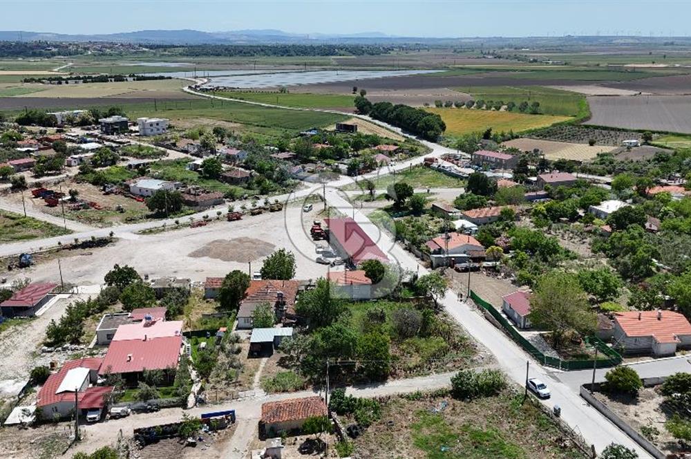 ÇANAKKALE KUMKALE KÖYÜNDE KÖY İÇİ İMARLI SATILIK ARSA