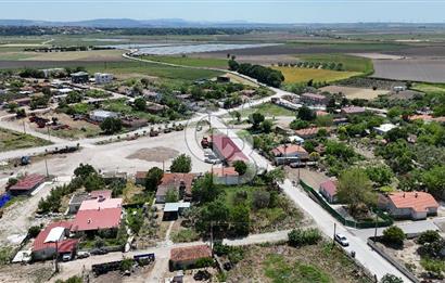 ÇANAKKALE KUMKALE KÖYÜNDE KÖY İÇİ İMARLI SATILIK ARSA