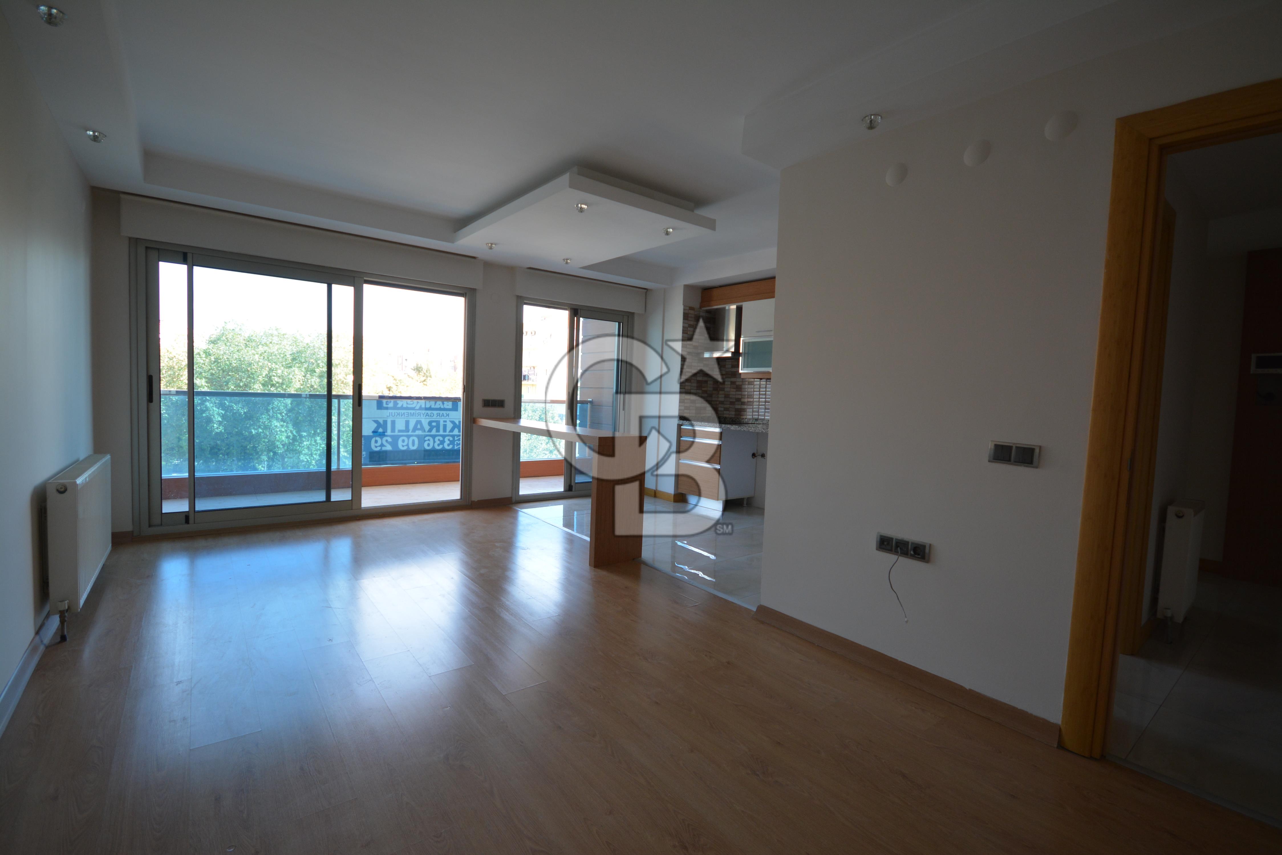 Merkezi Konumda, Yeni Bina, Site İçerisinde Kiralık 3 +1
