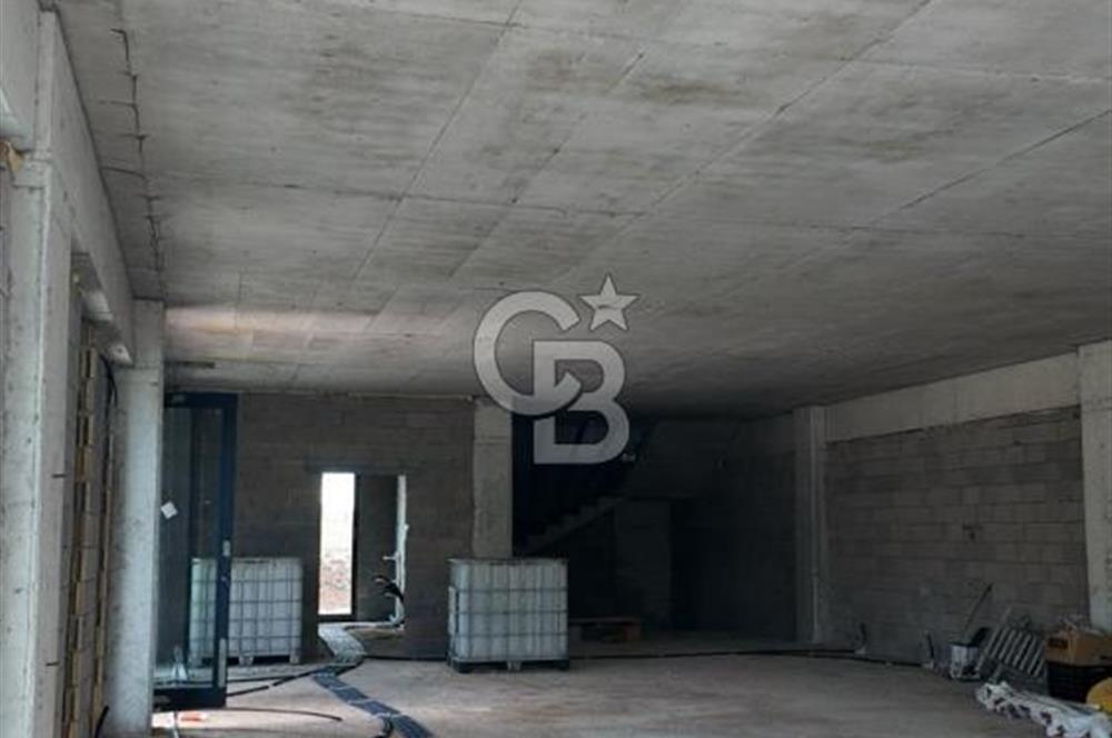 Beytepe’de 777 m² Net Kullanım Alanlı, Geniş Bahçeli Natamam Villa