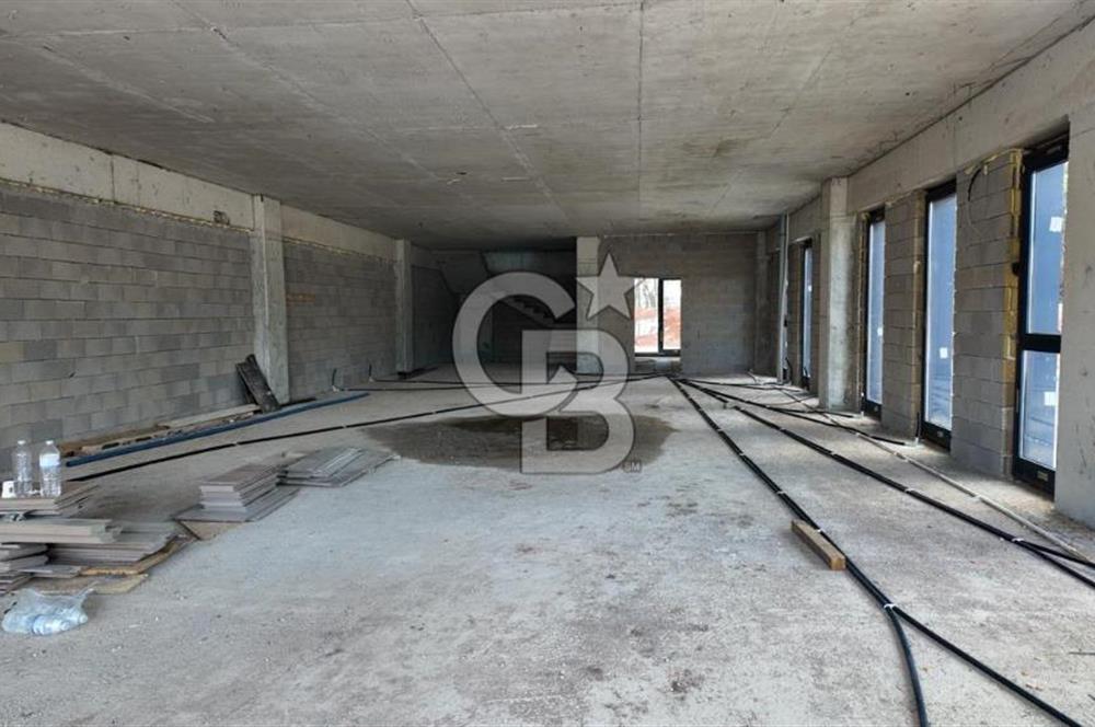 Beytepe’de 777 m² Net Kullanım Alanlı, Geniş Bahçeli Natamam Villa