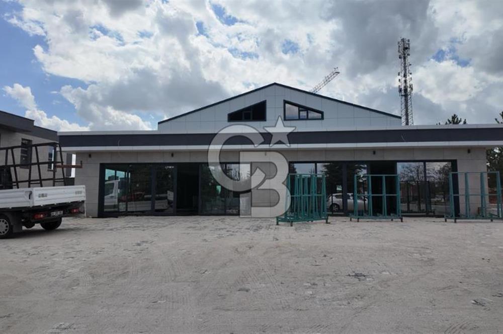 Beytepe’de 777 m² Net Kullanım Alanlı, Geniş Bahçeli Natamam Villa