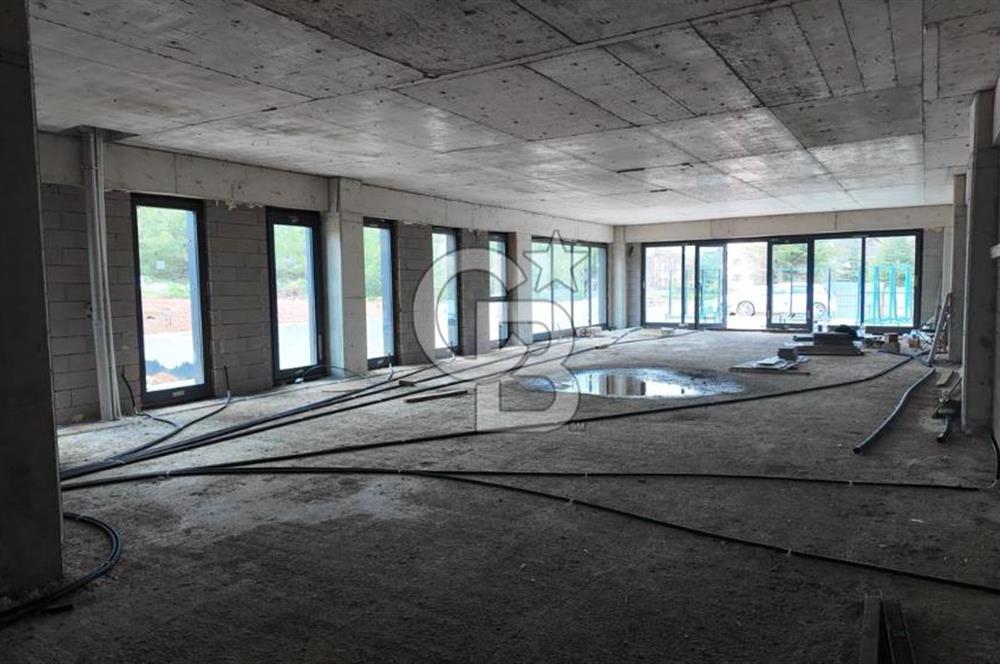 Beytepe’de 777 m² Net Kullanım Alanlı, Geniş Bahçeli Natamam Villa