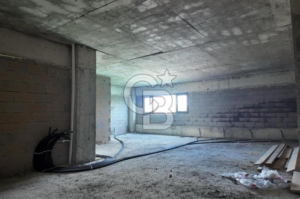 Beytepe’de 777 m² Net Kullanım Alanlı, Geniş Bahçeli Natamam Villa