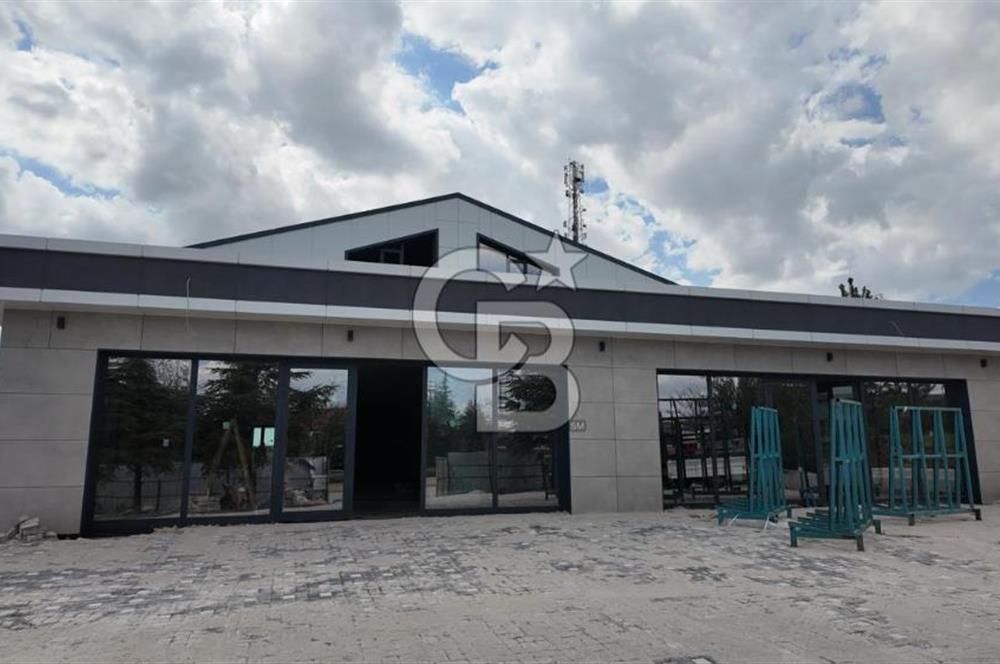 Beytepe’de 777 m² Net Kullanım Alanlı, Geniş Bahçeli Natamam Villa