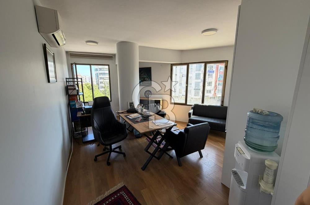 Narlıdere Merkezde Ana Cadde Üzeri İş Bürosu