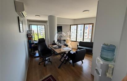 Narlıdere Merkezde Ana Cadde Üzeri İş Bürosu