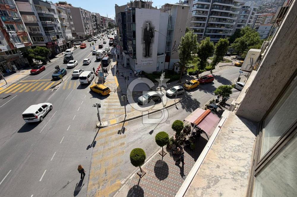 Narlıdere Merkezde Ana Cadde Üzeri İş Bürosu