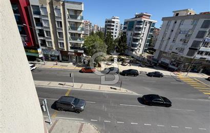 Narlıdere Merkezde Ana Cadde Üzeri İş Bürosu
