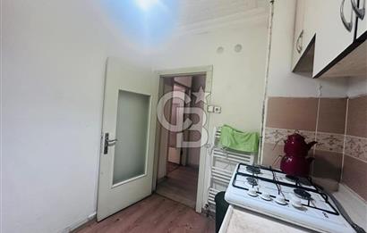 DEMİRTEPE METROSUNA 100 M MESAFEDE 2+1 SATILIK DAİRE OFİS 