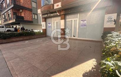 Kadikoy Merdivenkoyde Kiralik Dukkan