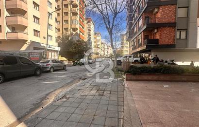 Kadikoy Merdivenkoyde Kiralik Dukkan
