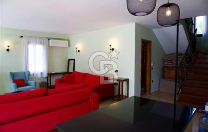 CB GİZ'DEN Kalkan'da Satılık manzaralı lüks villa (425 m2 arsa)