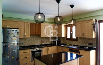 CB GİZ'DEN Kalkan'da Satılık manzaralı lüks villa (425 m2 arsa)