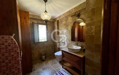 CB GİZ'DEN Kalkan'da Satılık manzaralı lüks villa (425 m2 arsa)