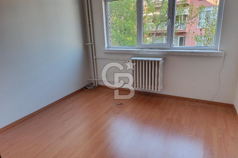 ÜSKÜP CADDESİ 3+1 KİRALIK DAİRE