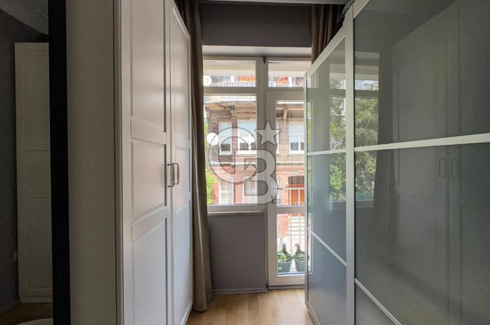 Emsalsiz Boğaz Manzarası Cihangir Kumrulu Sokakta 100 m2 Satılık