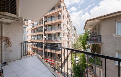 İzmir Bornova Küçükpark Satılık 3+1 135 m² Daire