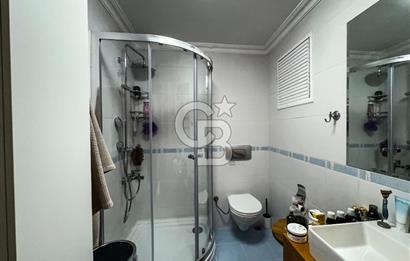 Emsalsiz Boğaz Manzarası Cihangir Kumrulu Sokakta 100 m2 Satılık