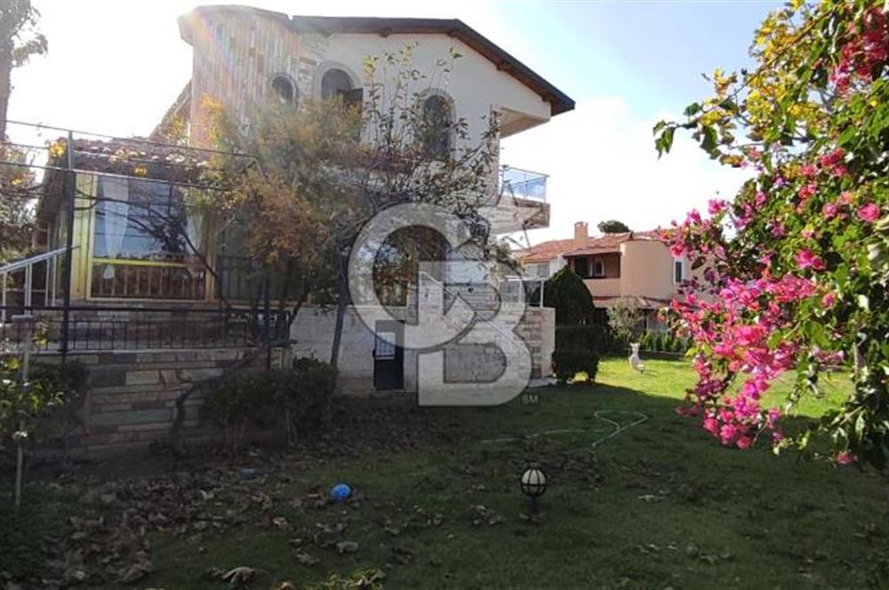 Çeşme Yalı mh. 400 m² Bahçeli, Her Şey Dahil Konsept Lüks Müstakil Yazlık