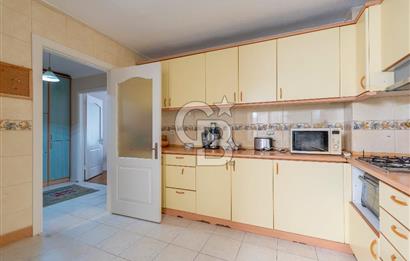 İzmir Bornova Küçükpark Satılık 3+1 135 m² Daire