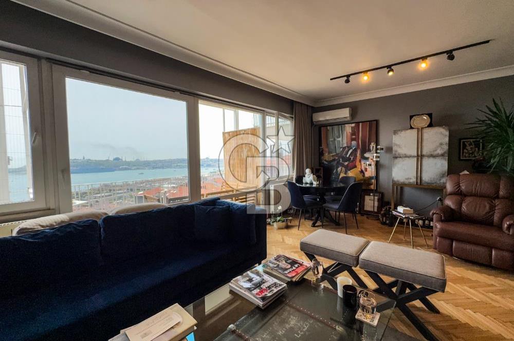 Emsalsiz Boğaz Manzarası Cihangir Kumrulu Sokakta 100 m2 Satılık
