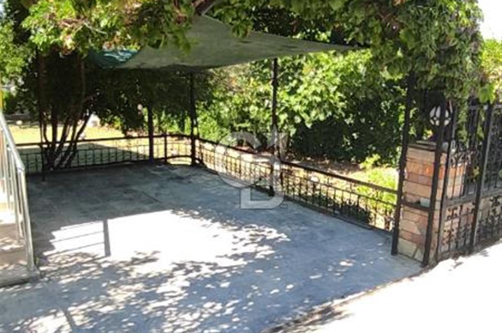 Çeşme Yalı mh. 400 m² Bahçeli, Her Şey Dahil Konsept Lüks Müstakil Yazlık