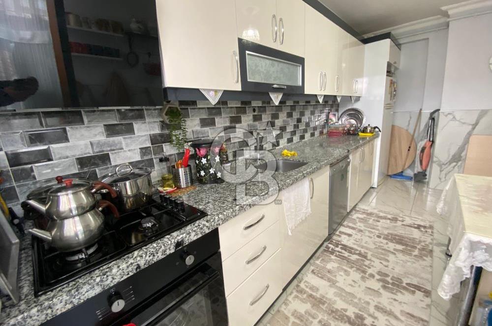 SANCAKTEPE MERVE MAH.DE SİTE İÇİ ARA KAT 2+1 100m² SATILIK DAİRE